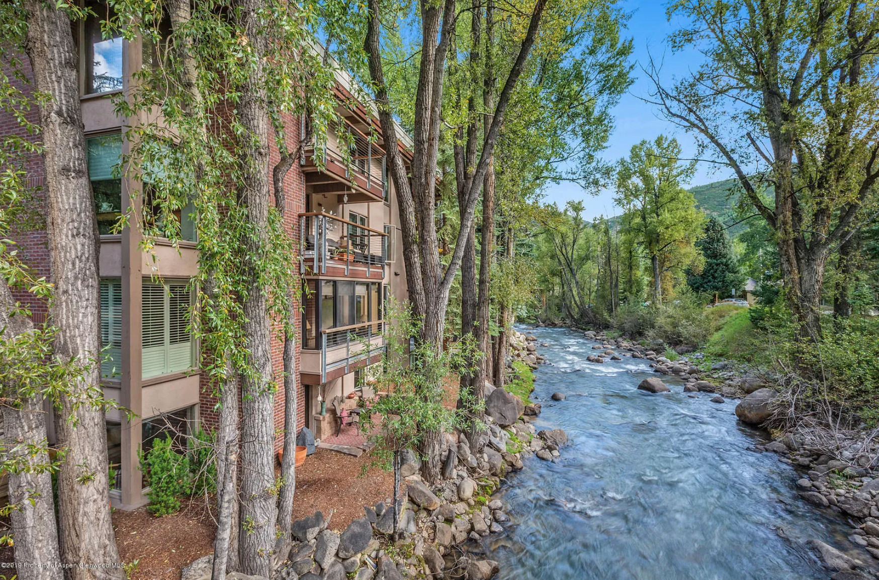 Aspen Colorado Under 2M